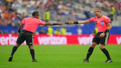 1784080179 spain france wcup soccer