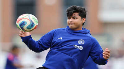 chester le street england jul 01 ani india39s vaibhav sooryavanshi during a