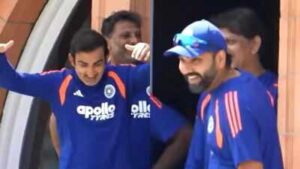 rohit sharma shares a laugh with gautam gambhir screengrabs