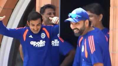 rohit sharma shares a laugh with gautam gambhir screengrabs