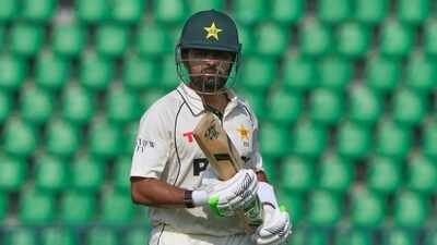 1786378903 babar azam