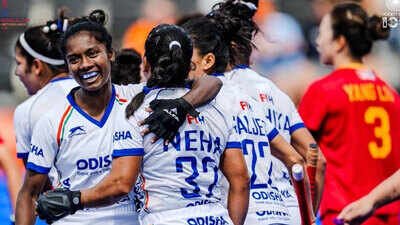1786887341 team india