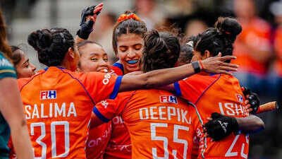 1787067852 team india