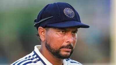 1787381989 kuldeep yadav