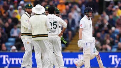 1787626790 england pakistan cricket