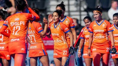1787656163 indian womens hockey team