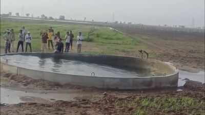 a well in gujarats morbi has been shaking continuously with rippling water experts are still trying