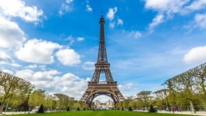 eiffel tower