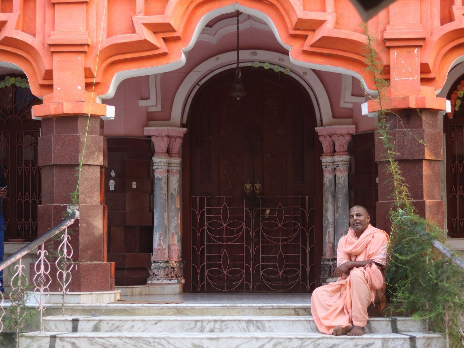 bengal bjp leader advocates for padma bhushan for gyanesh kumar amid controversy