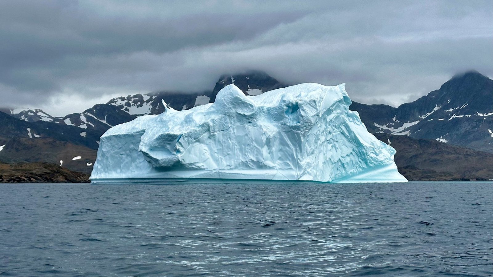 burnham applauds greenland security deal before meeting trump