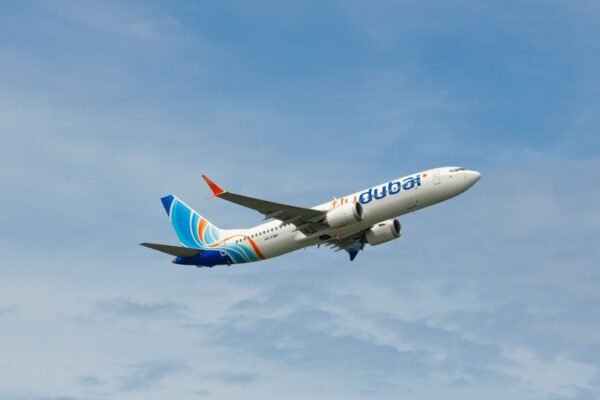 dramatic descent of flydubai flight raises safety concerns