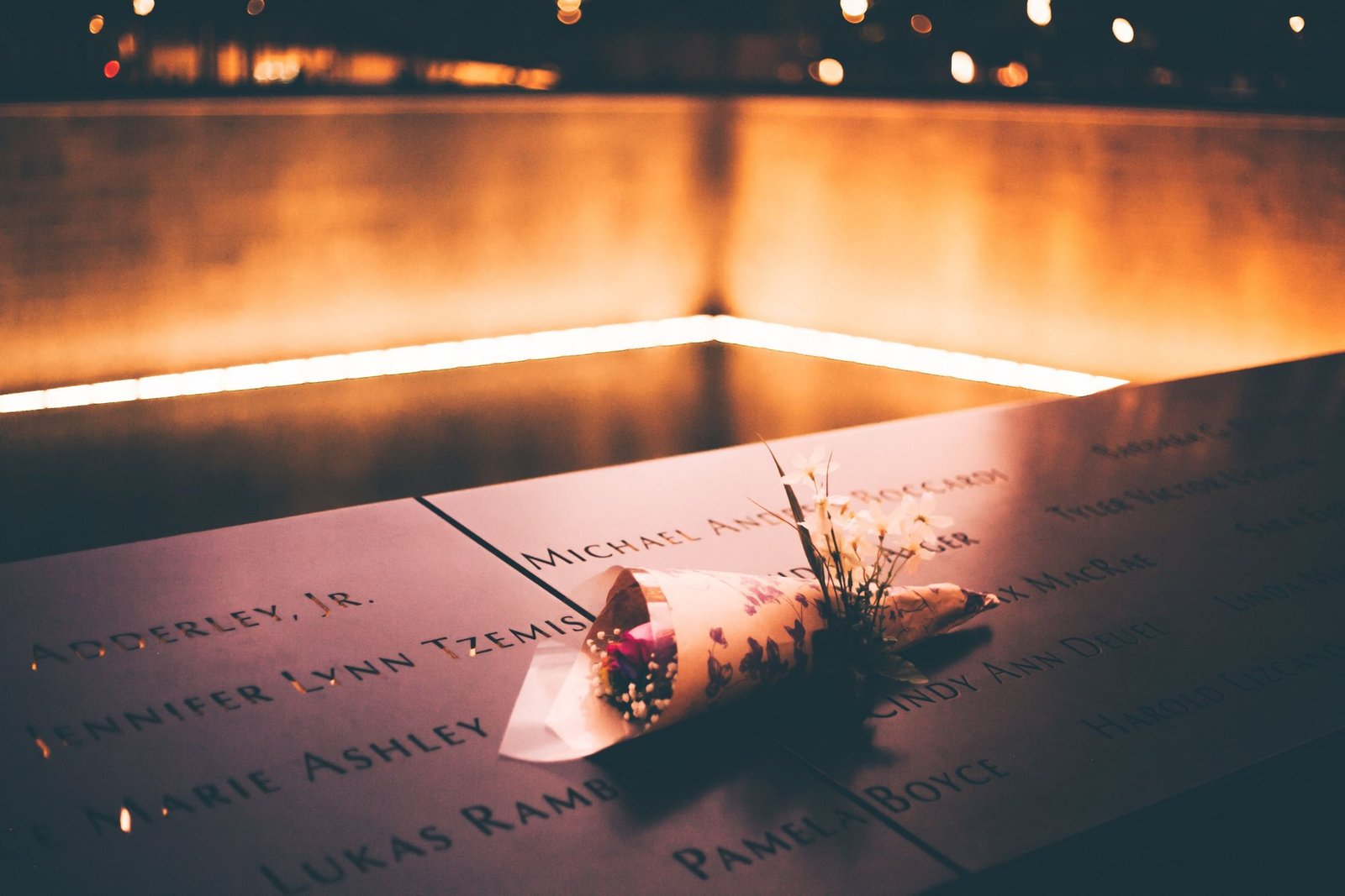 drone performance honors 911 victims with twin towers display in nyc
