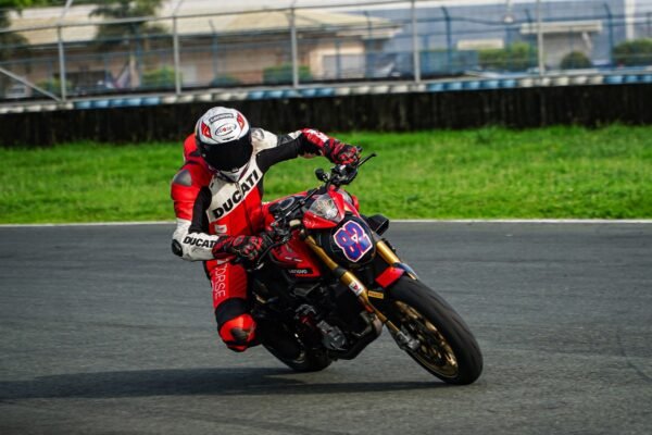 ducati desmo450 sm unveiled key features and specifications