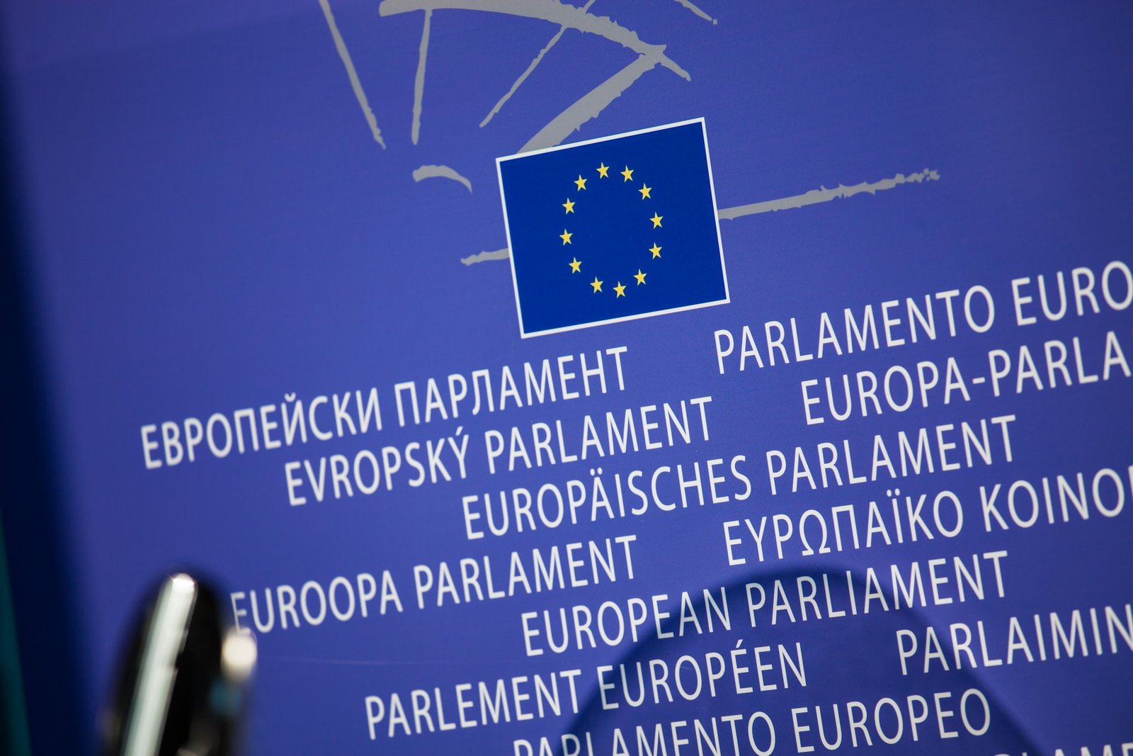 eus decision to lift sanctions on russian oligarchs sparks outrage in ukraine