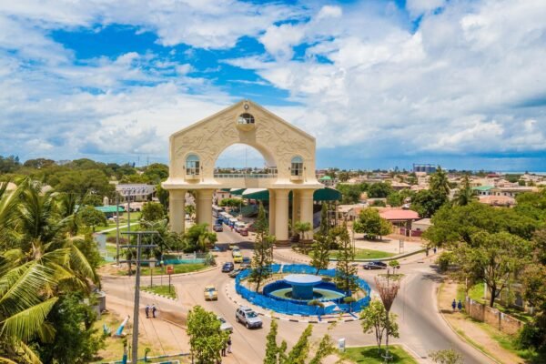 gambias power crisis president barrow calls for calm amid protests