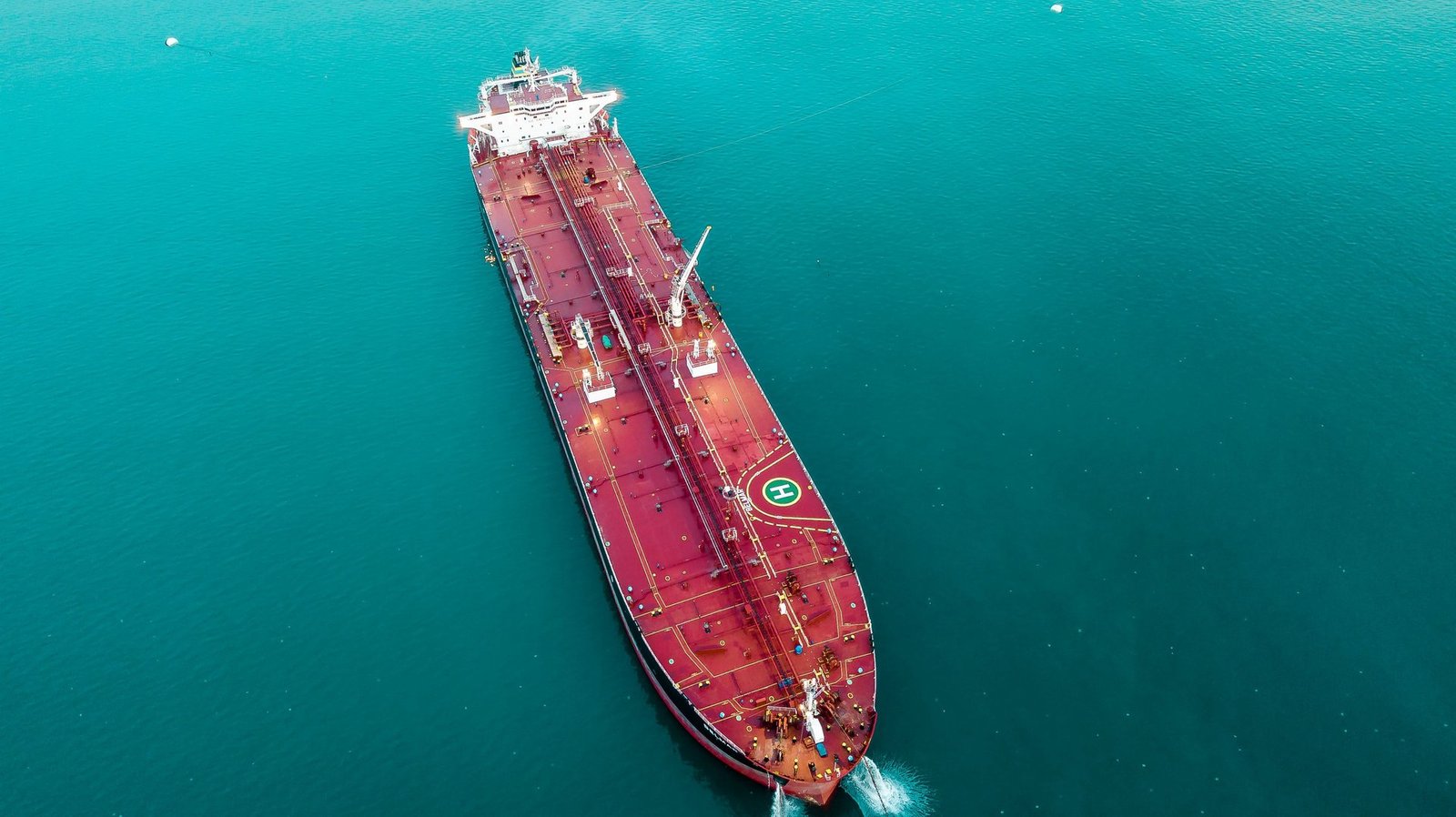 indias oil trade with russia faces new us tariff threat