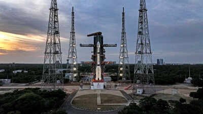isro integrates gslv f17 rocket at sriharikota for eos 05 satellite launch