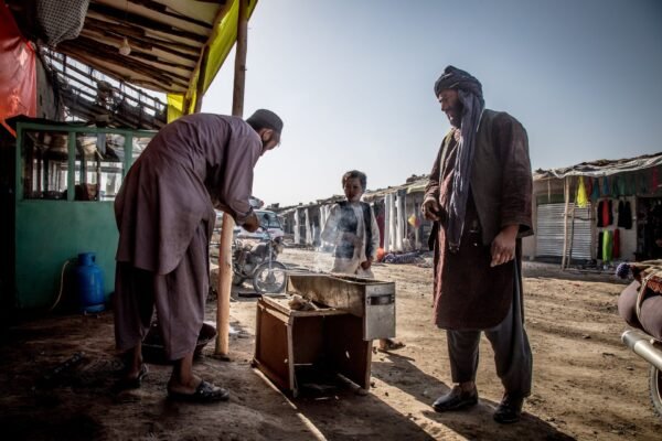 pakistani air strikes in afghanistan result in civilian casualties claim taliban