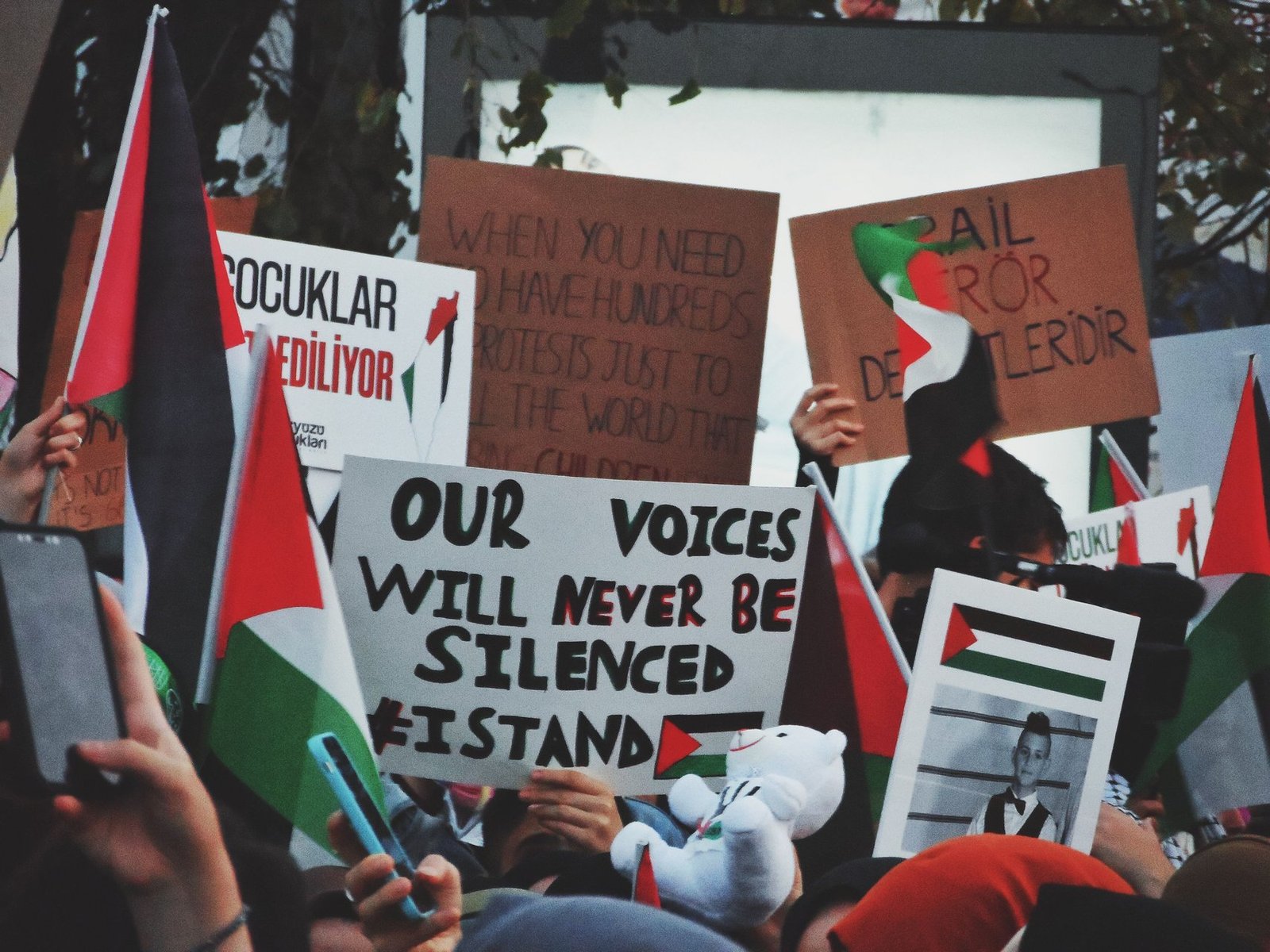 palestinian parents voice concerns over school safety amid rising settler violen