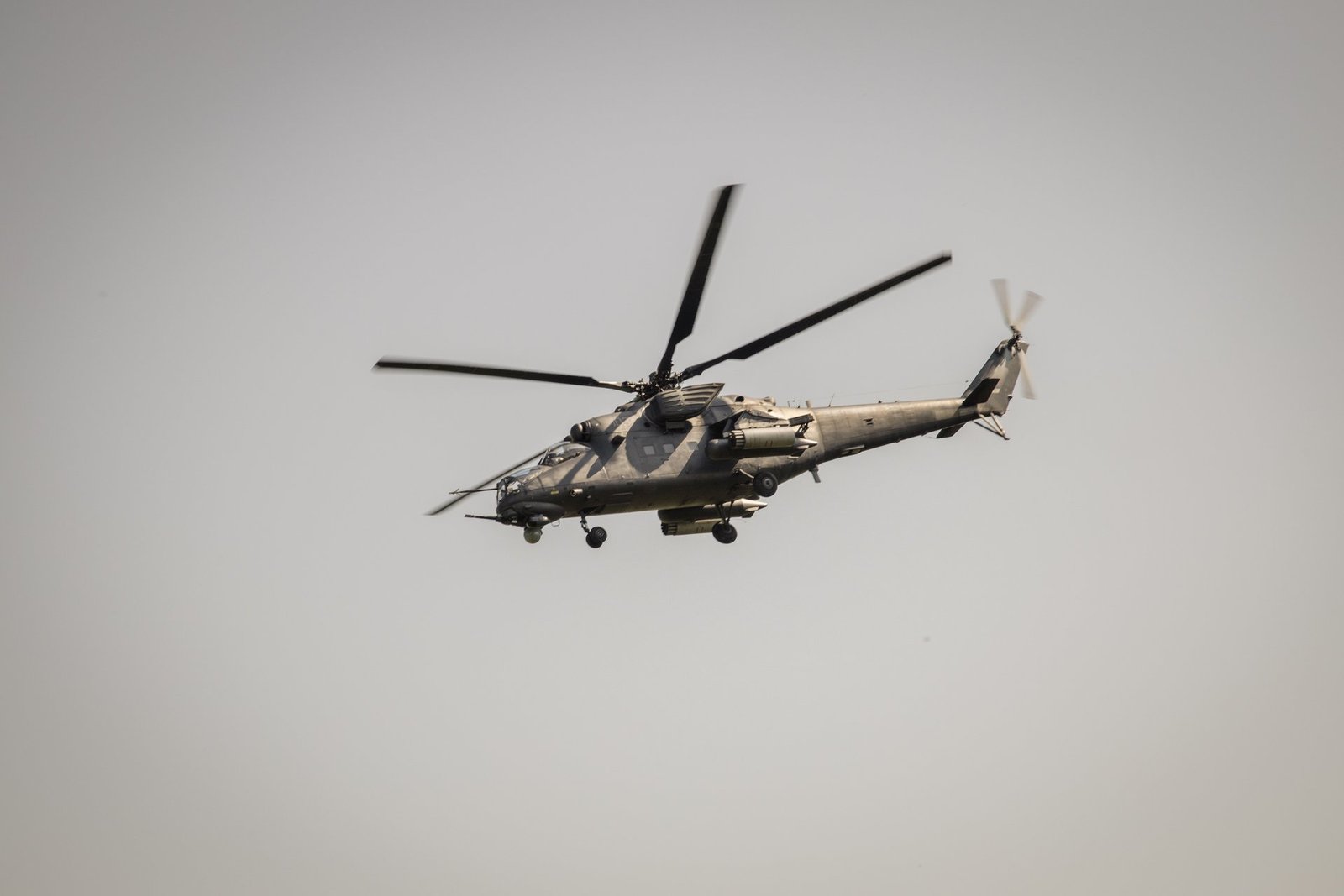 poland reports russian helicopter incursion into its airspace