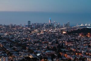 silicon valley divided on ai risks amidst insider warnings