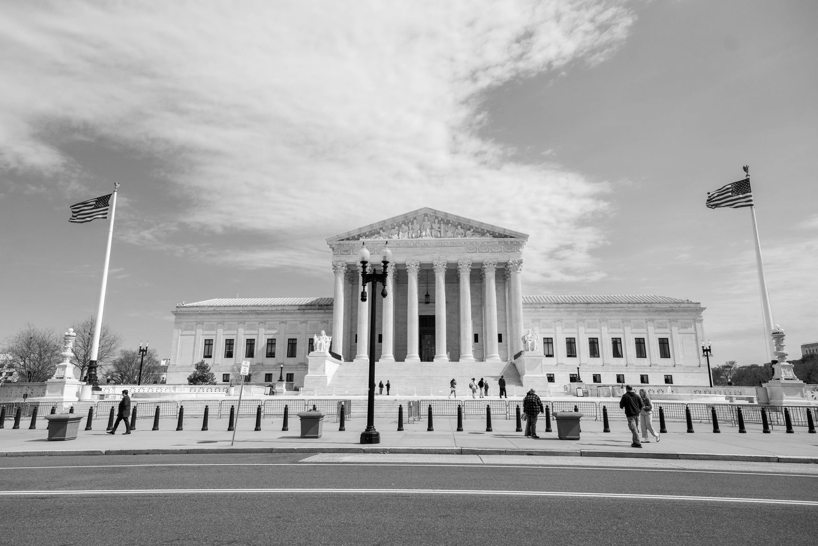 supreme court justice questions independence of election commission appointments