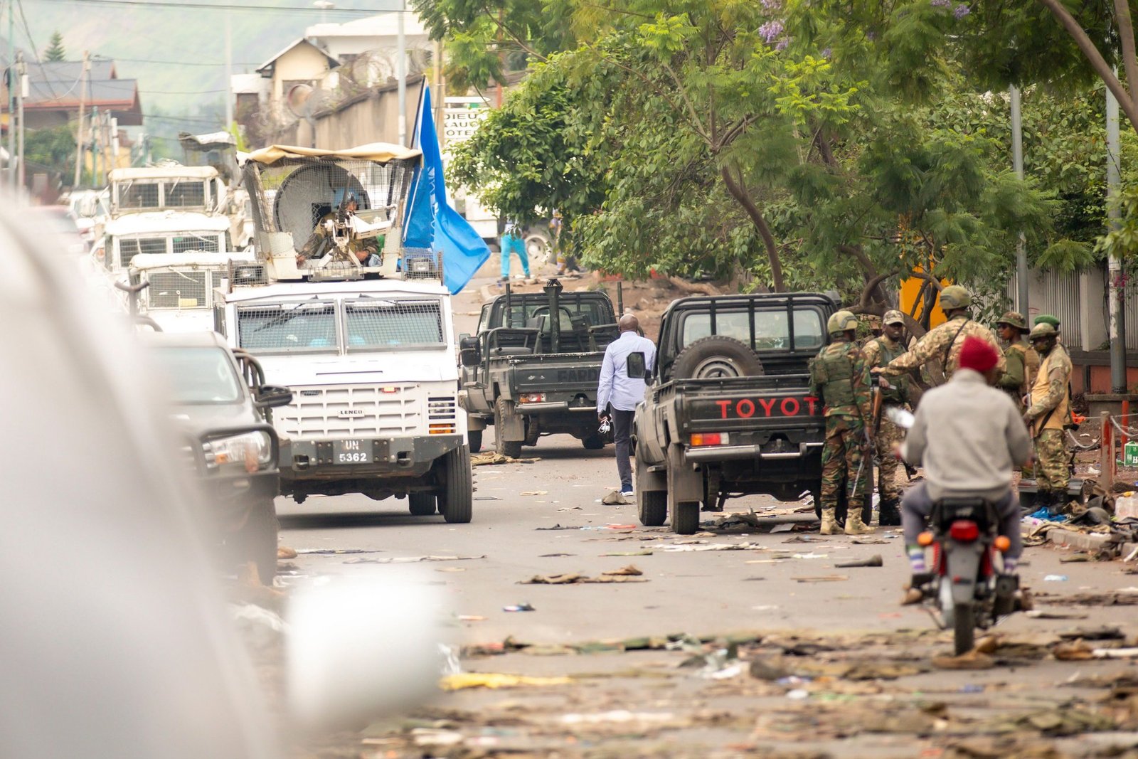 tigray forces take control of mekelle airport amid rising tensions