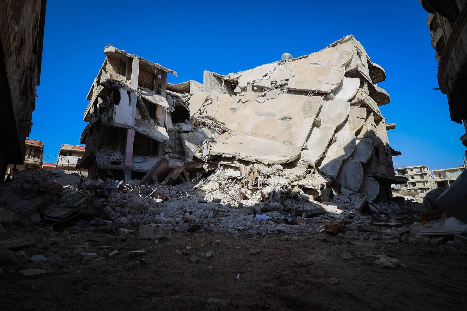 tragedy in gaza as building collapse claims 21 lives