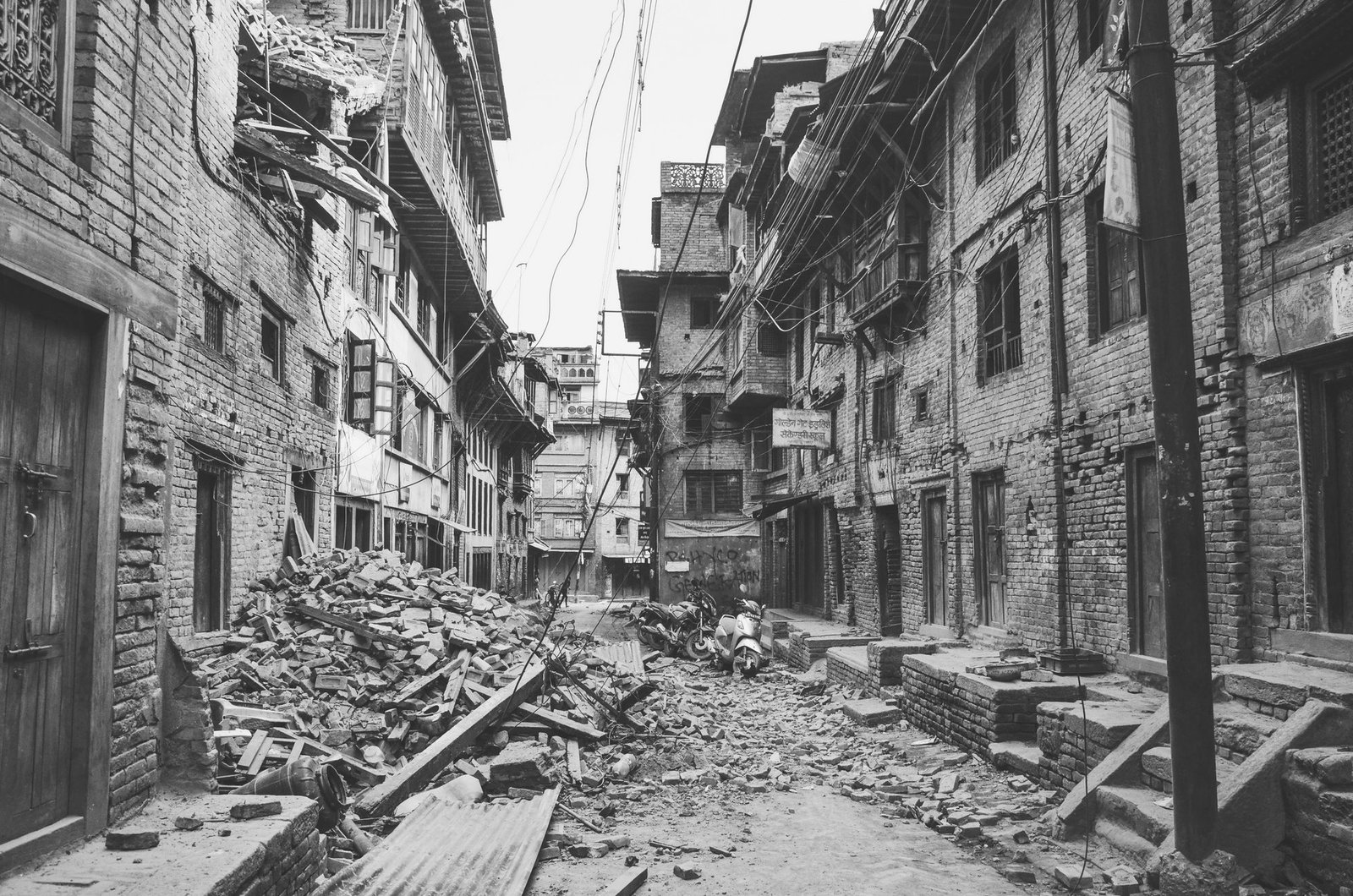 tragic building collapse in delhi claims five lives investigation launched again