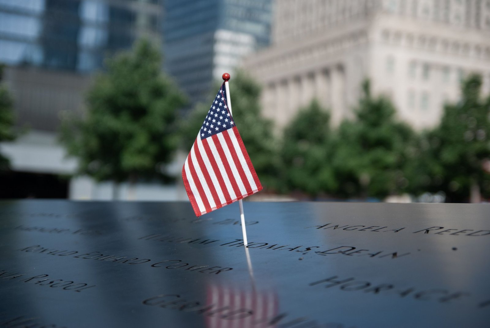 trump remembers 911 in controversial remarks amid anniversary absence