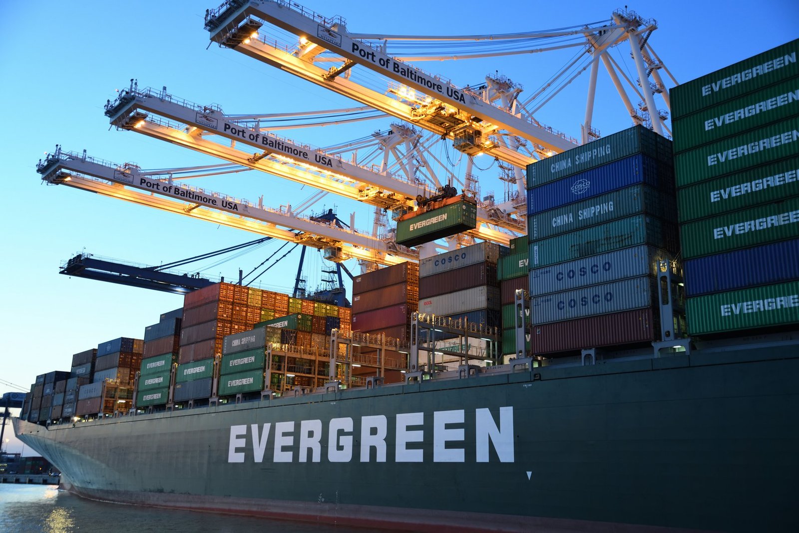 us imposes import ban on canadian products amid trade tensions