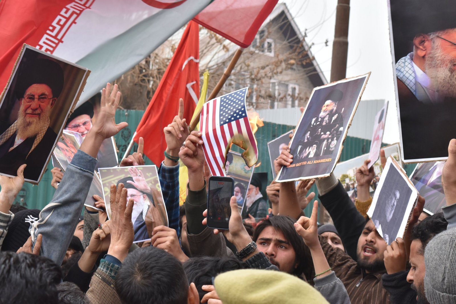 us intelligence reports highlight irans growing confidence amid ongoing conflict