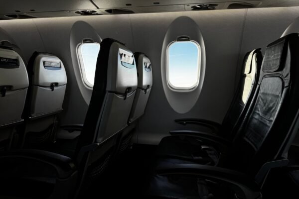 a disturbing incident aboard flight fz1073 pilot assaulted in cockpit