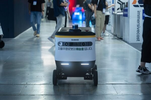 ai self improvement expected by 2027 according to anthropic co founder