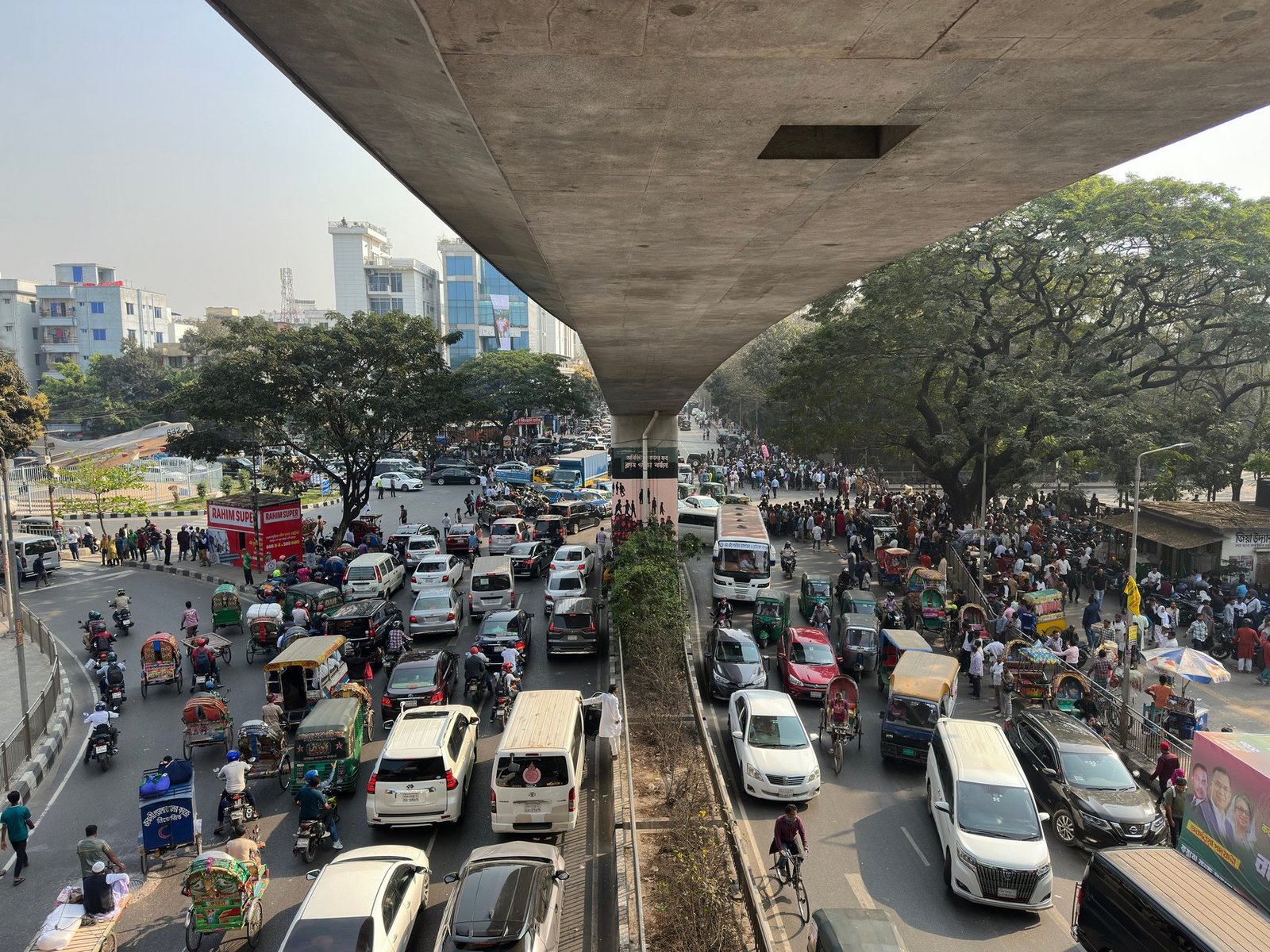 barapullah phase iii flyover faces traffic snarls post launch in delhi