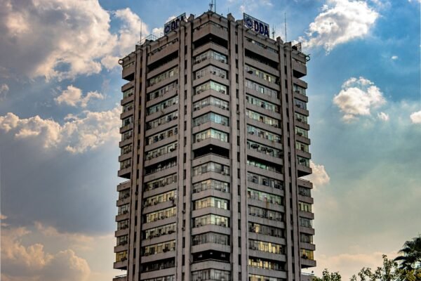 dda initiates redevelopment of 45 jj clusters in delhi affecting over 21000 fami