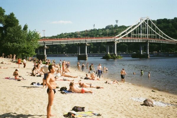 kyivs northern bridge hit by russian missile attack reports mayor