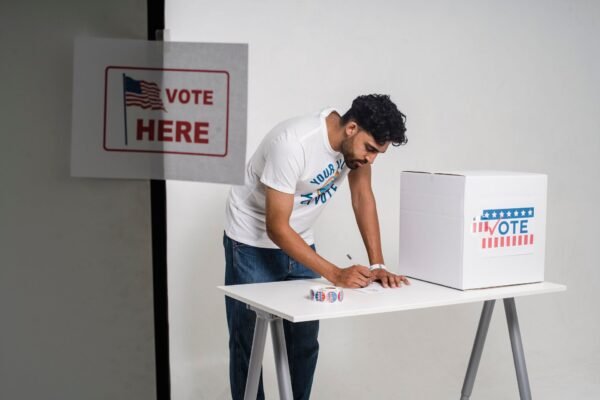 maharashtra proposes changes to voter registration process for excluded individu