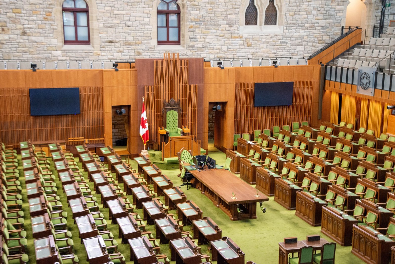 opposition shifts strategy from parliamentary mock up to peoples impeachment