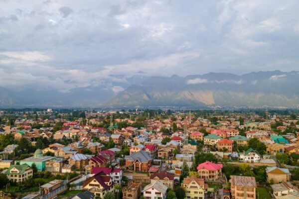 significant reshuffle in jammu and kashmir police with 100 officers transferred