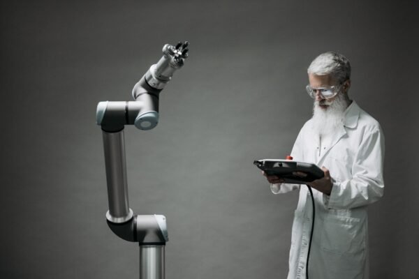 understanding the reliability of robots in emergency firefighting