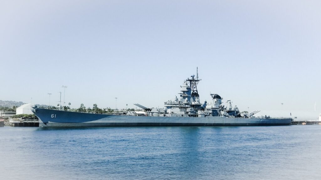 uss lincoln returns to california following difficult deployment